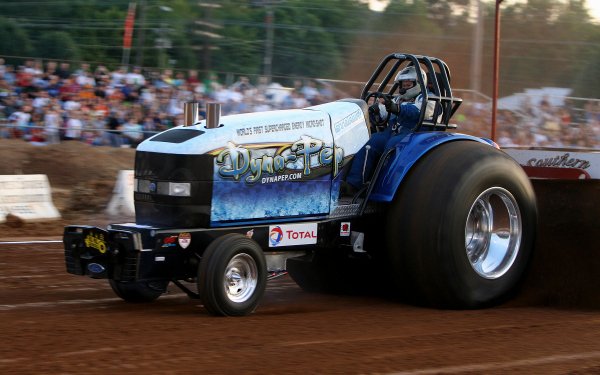 Vehicles - pulling tractor Wallpapers and Backgrounds