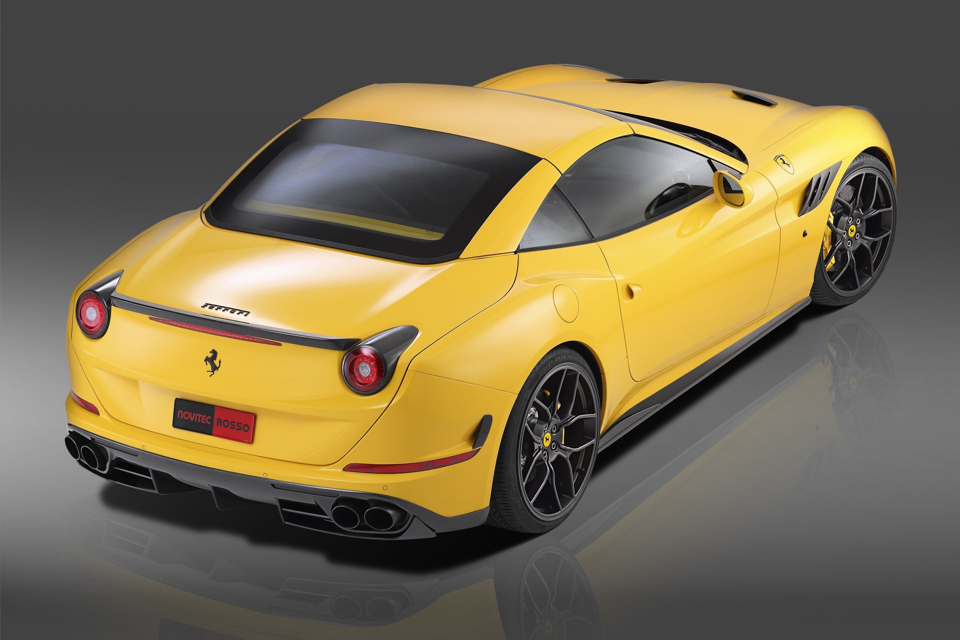 Novitec Rosso Ferrari California T