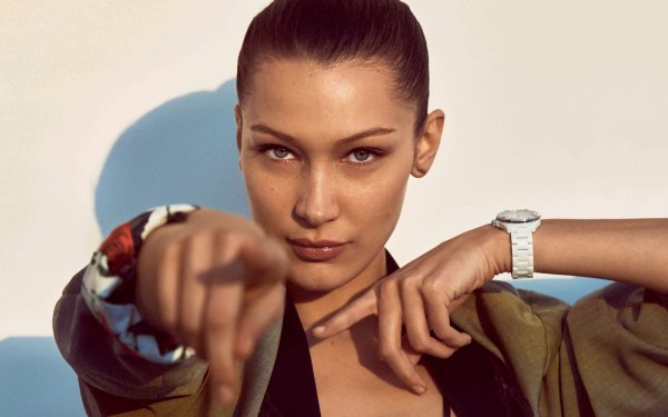 Celebrity Bella Hadid Wristwatch HD Wallpaper | Background Image