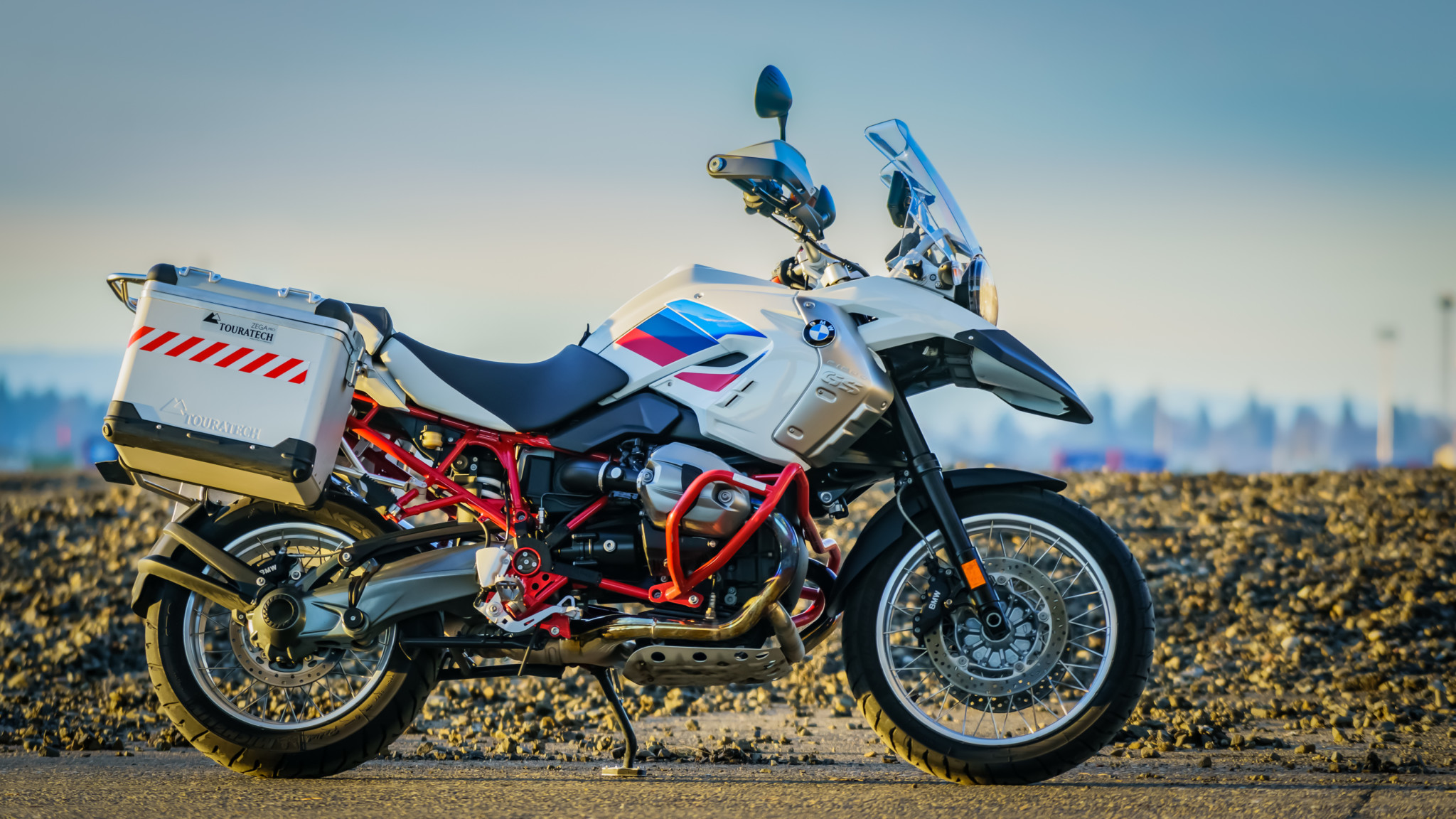 MX Bikes - FUI COM A BMW R1200 NA RUA DO GRAU 