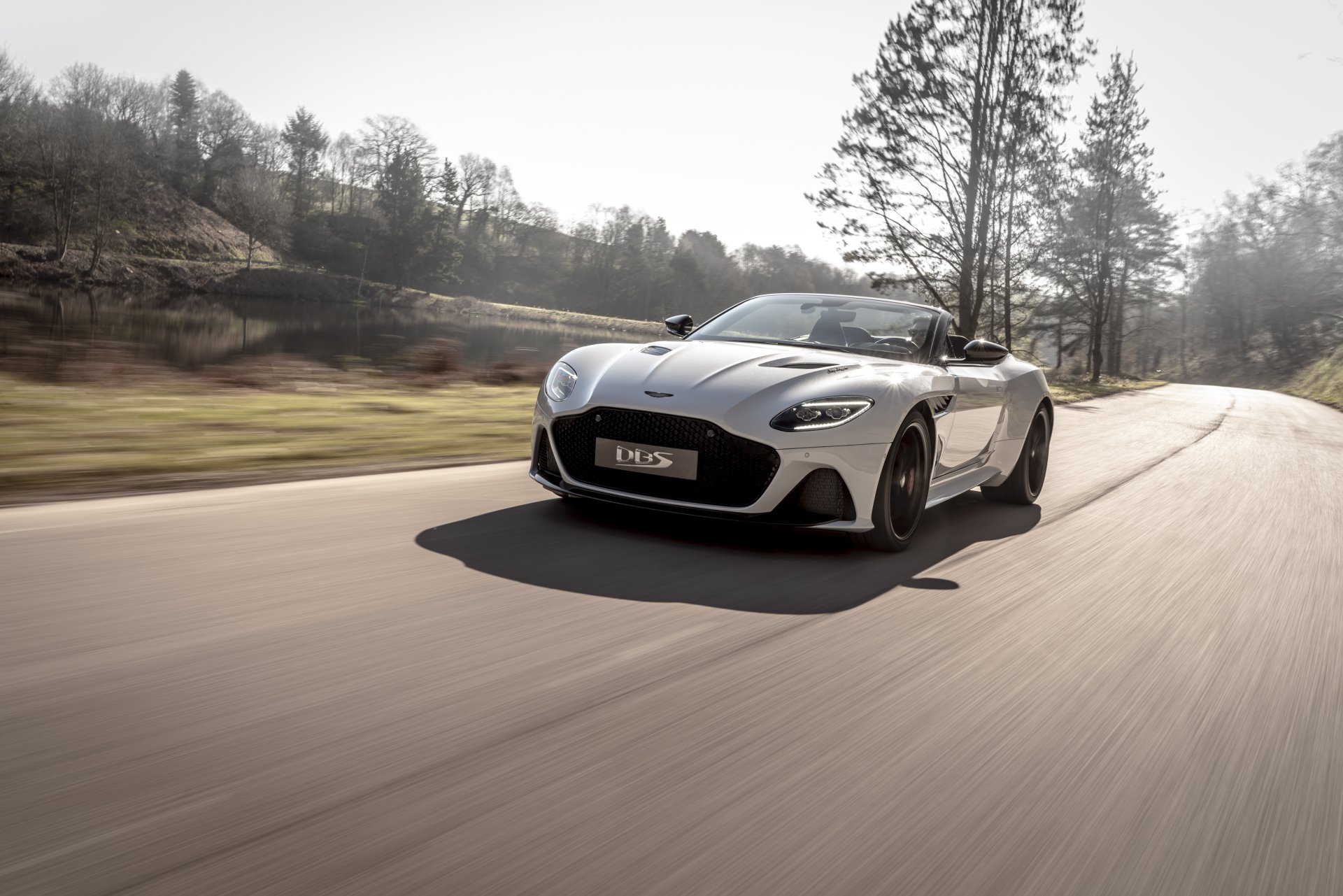 Download Cabriolet White Car Aston Martin DBS Vehicle Aston Martin DBS Superleggera 4k Ultra HD Wallpaper