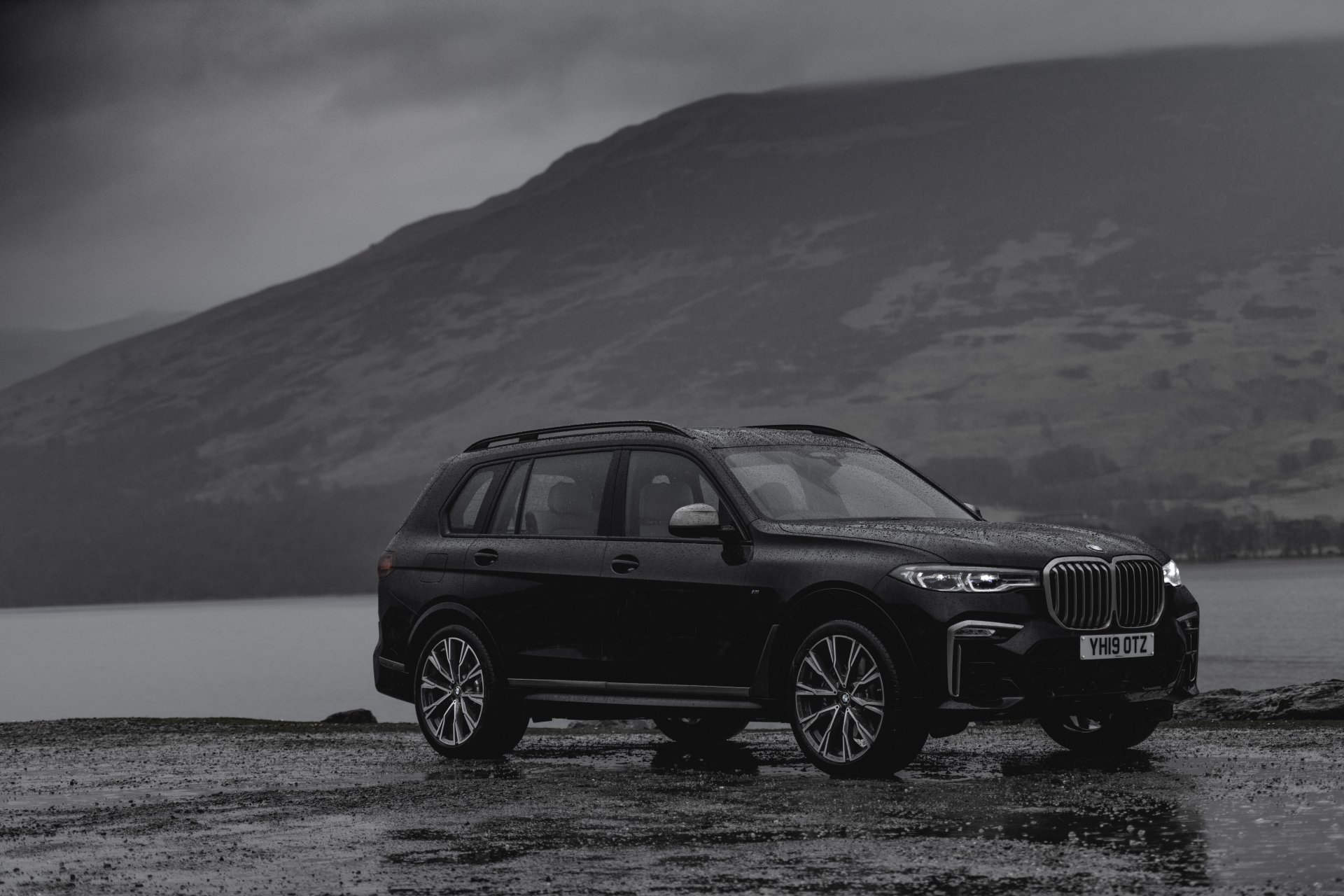 Download Black Car SUV Car BMW Vehicle BMW X7 4k Ultra HD Wallpaper