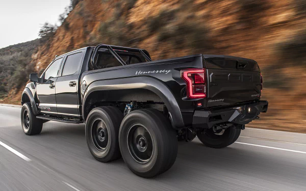  Hennessey VelociRaptor