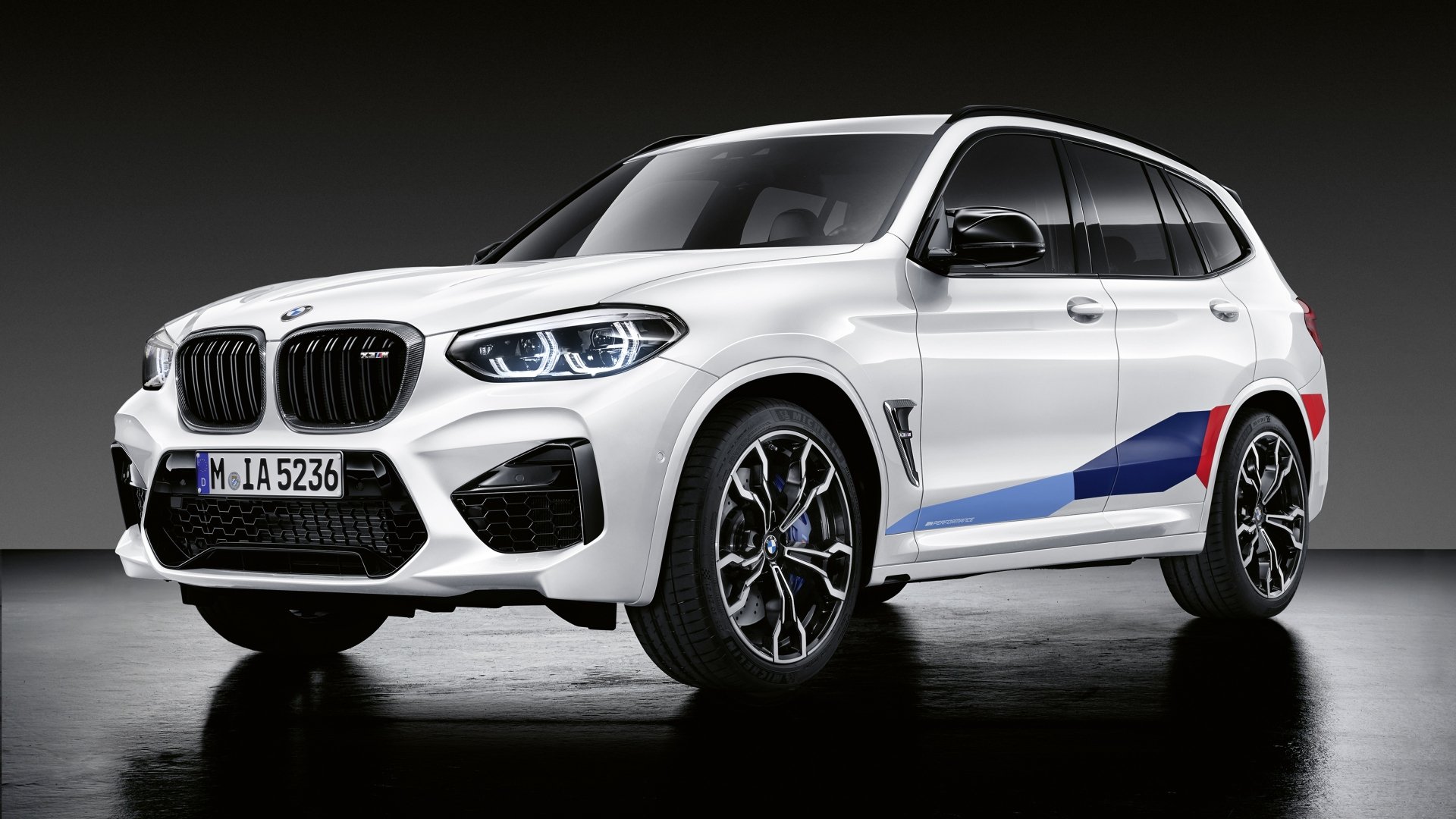 Download SUV Car White Car BMW Vehicle BMW X3 4k Ultra HD Wallpaper