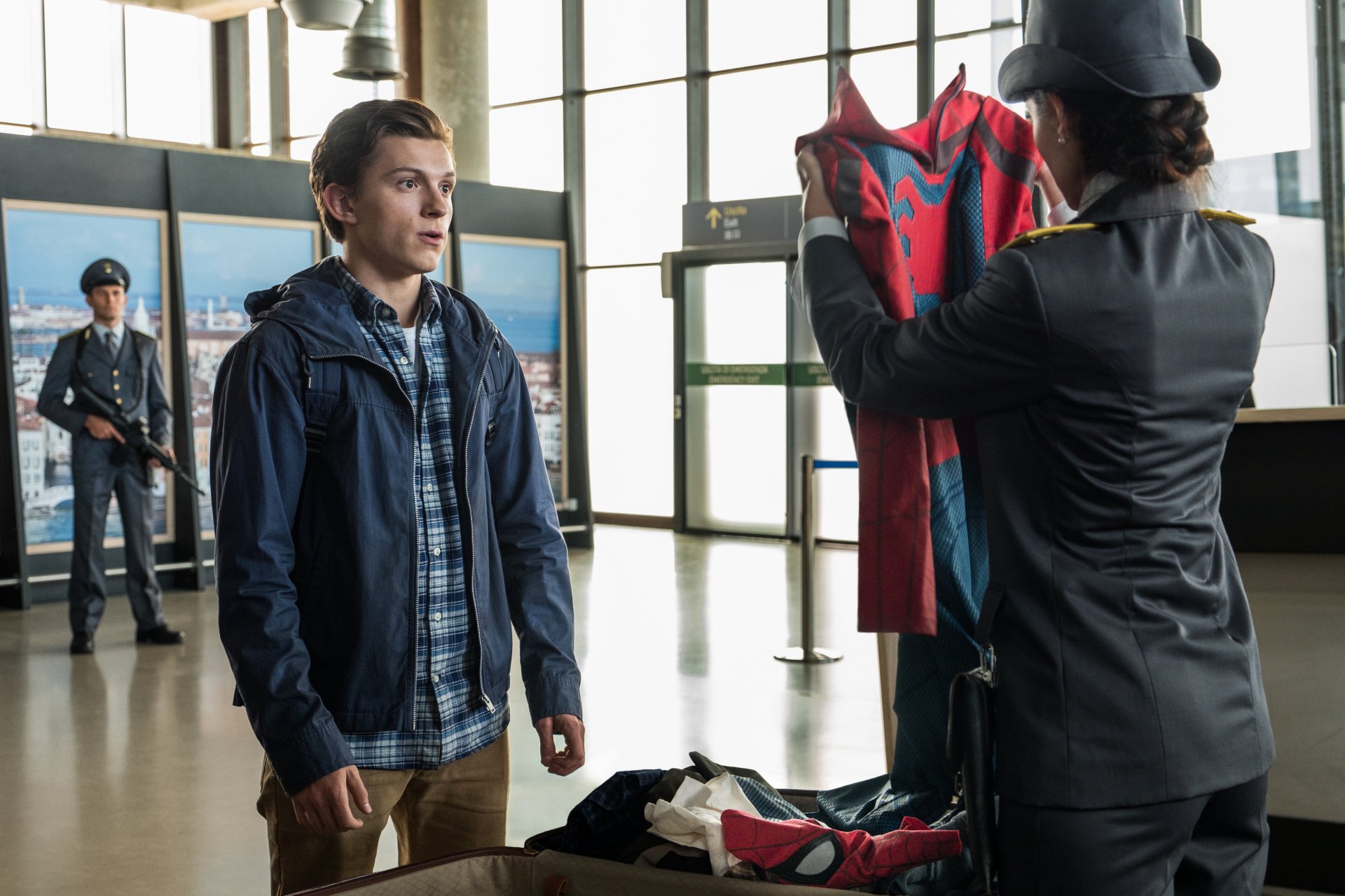 Download Tom Holland Spider Man Movie Spider-Man: Far From Home 4k Ultra HD Wallpaper