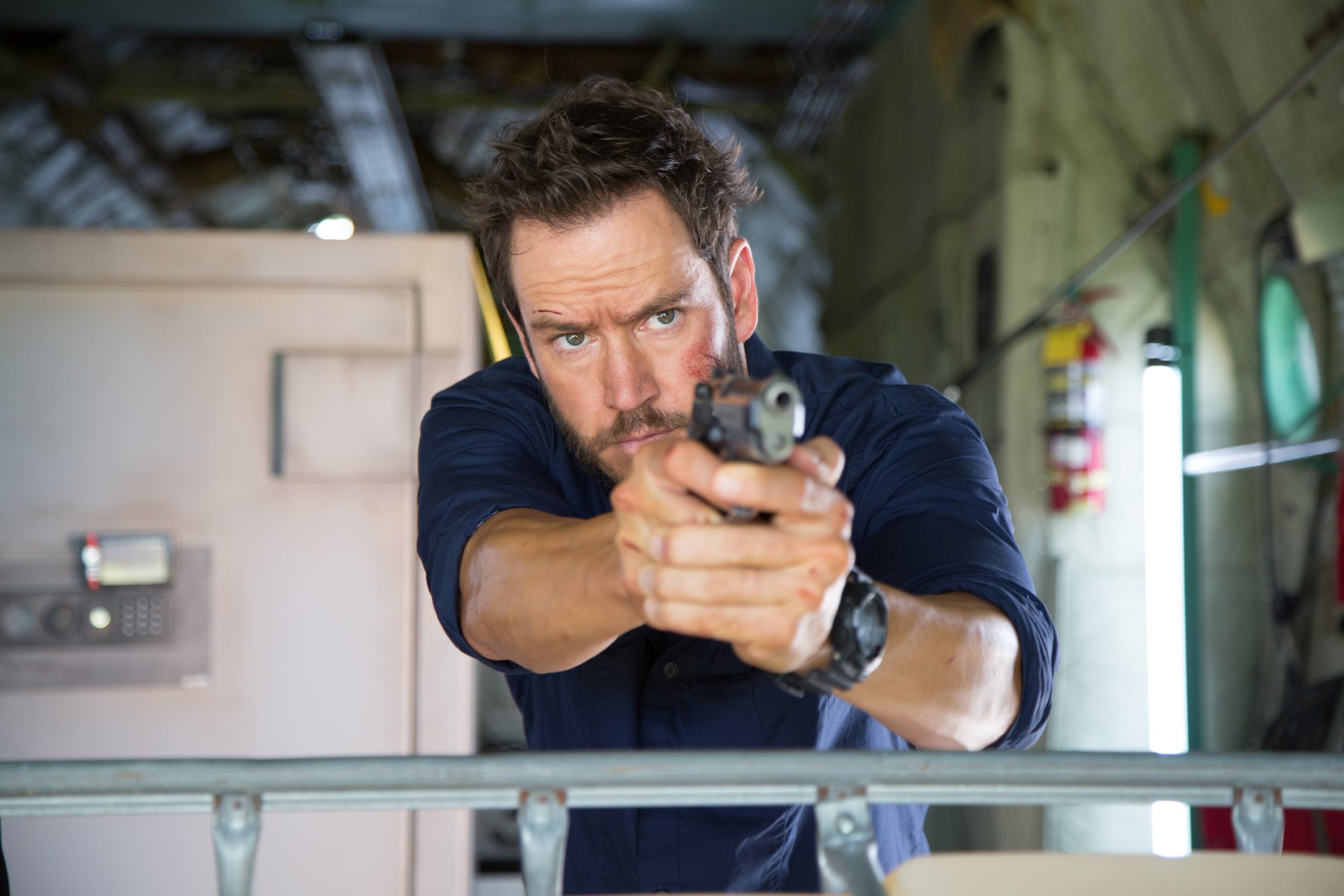 Download Mark-Paul Gosselaar Movie Precious Cargo 4k Ultra HD Wallpaper