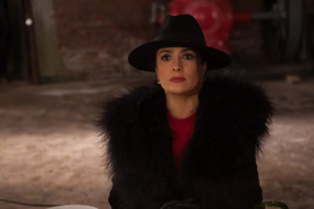 Salma Hayek movie Drunk Parents HD Desktop Wallpaper | Background Image