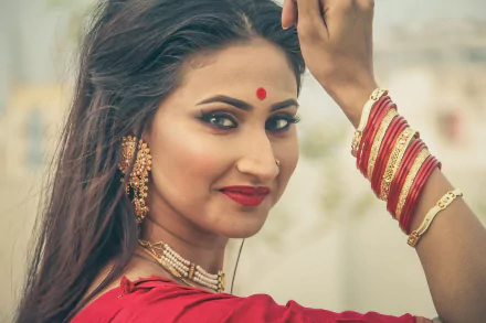 bangles earrings black hair jewelry face lipstick woman model HD Desktop Wallpaper | Background Image