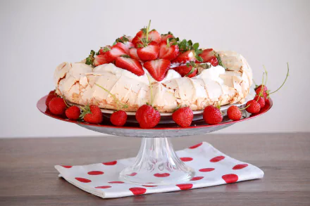 dessert berry strawberry cake food pavlova HD Desktop Wallpaper | Background Image