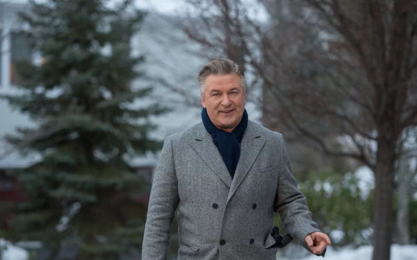 Alec Baldwin movie Drunk Parents HD Desktop Wallpaper | Background Image