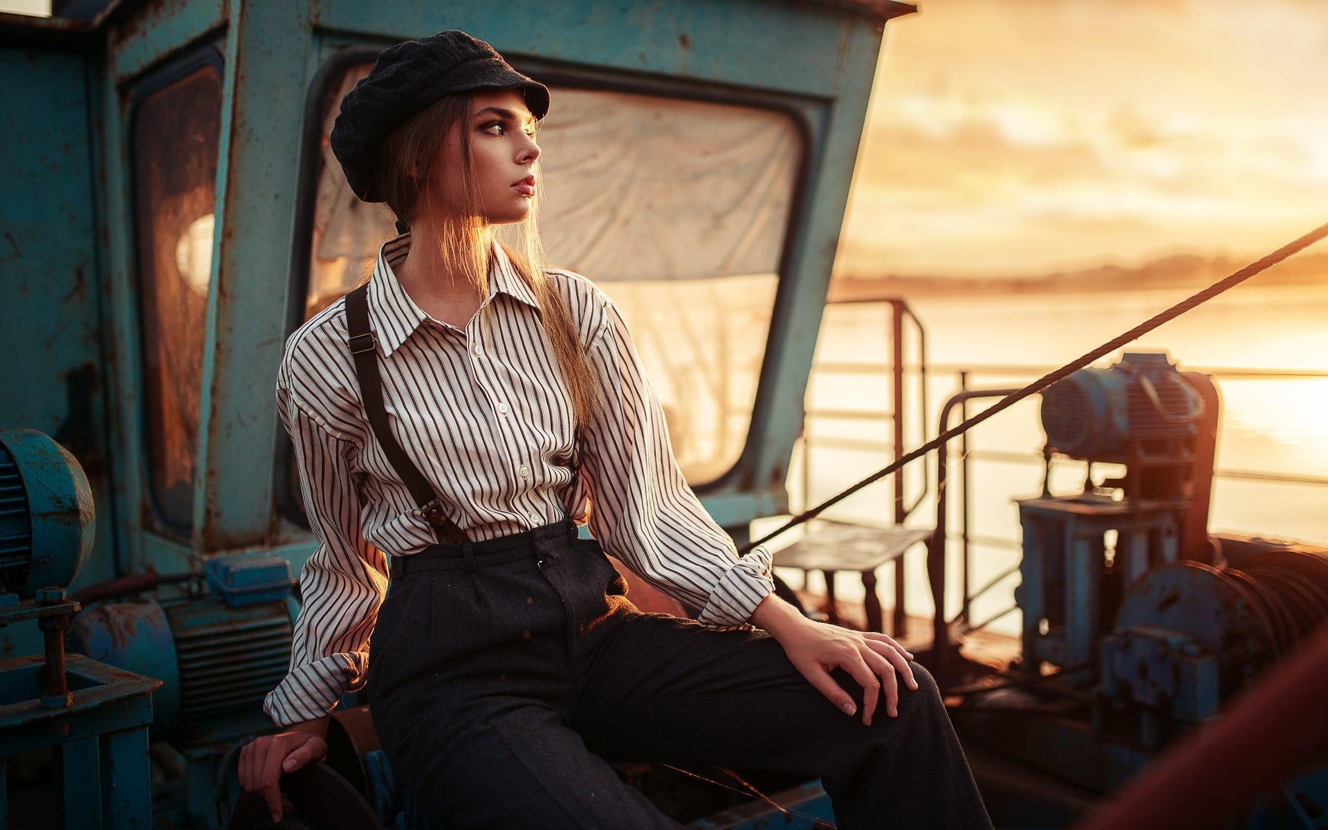 Download Hat Woman Model HD Wallpaper by Maks Kuzin