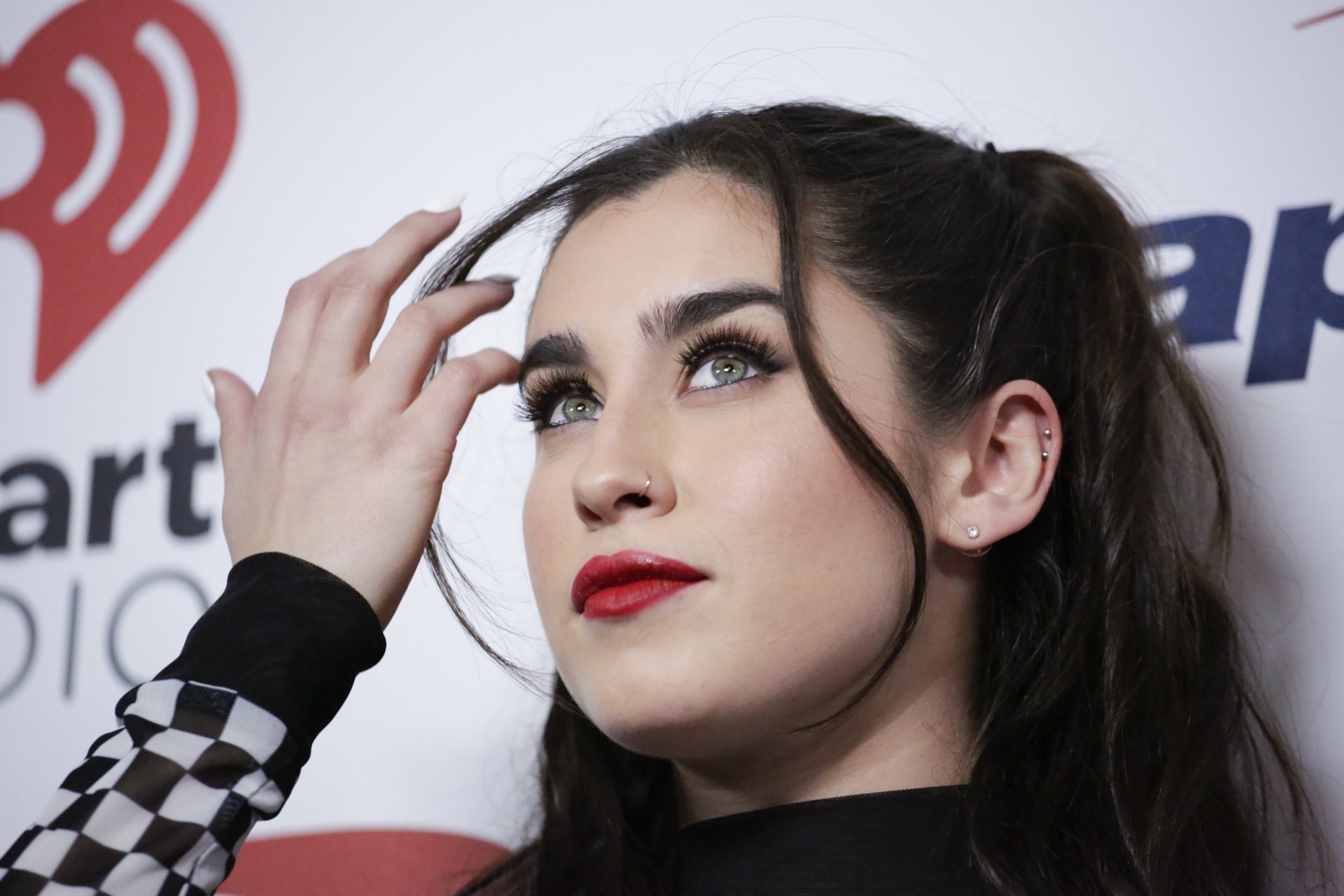 Download Black Hair Close-up Face Green Eyes Lipstick Singer American Music Lauren Jauregui HD Wallpaper