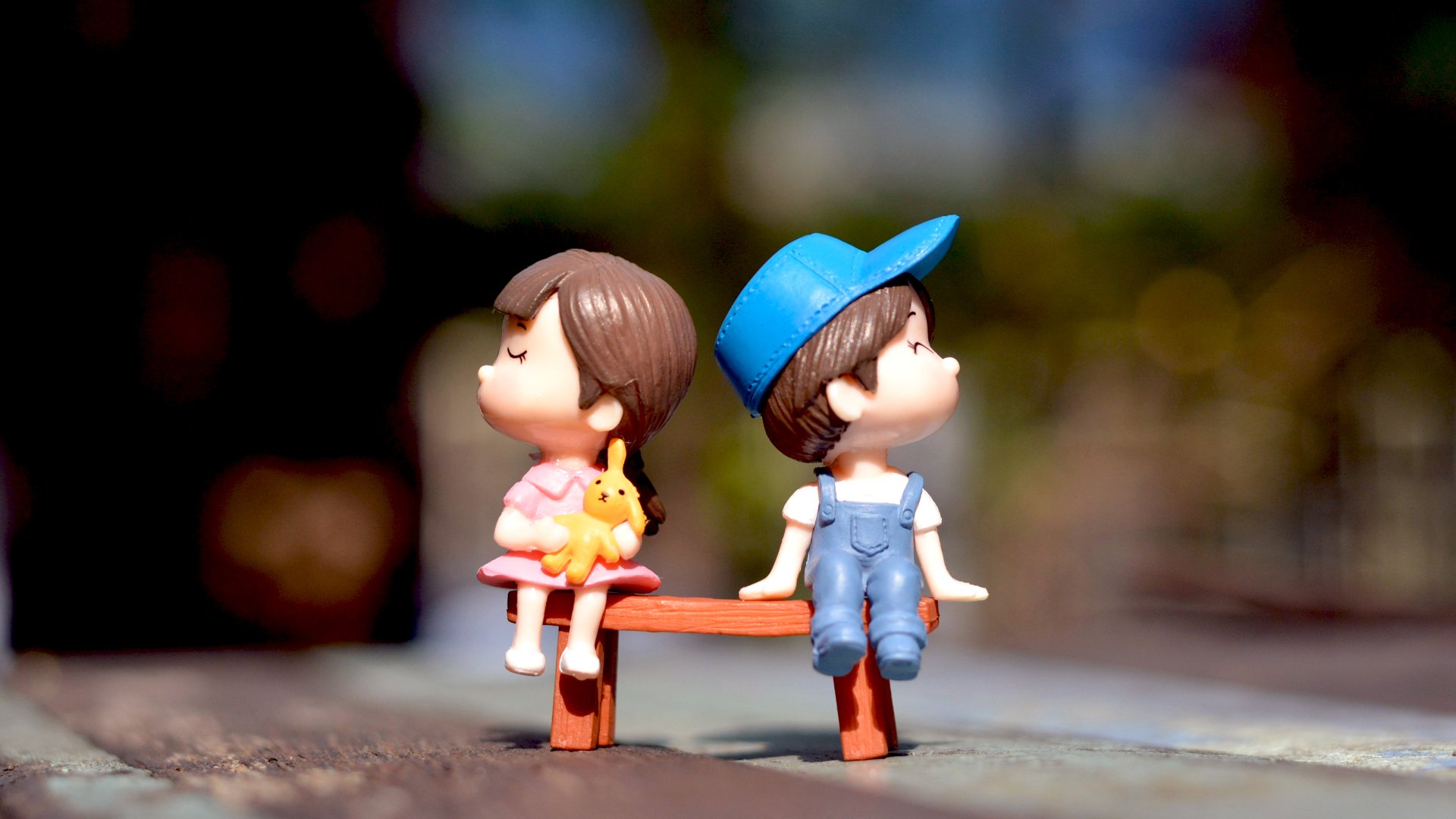 Download Man Made Toy 4k Ultra HD Wallpaper