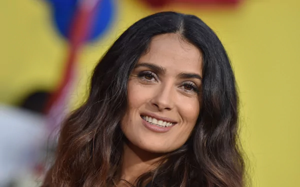face smile brown eyes black hair Spanish actress Celebrity Salma Hayek HD Desktop Wallpaper | Background Image