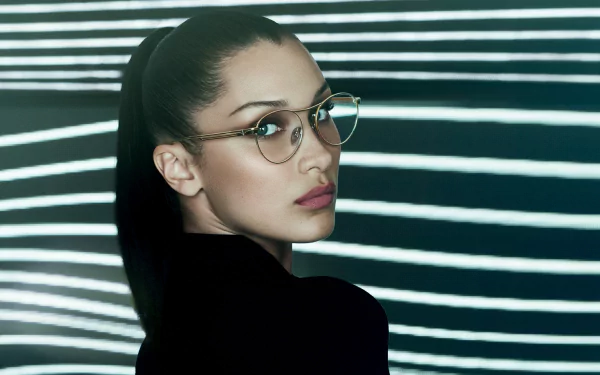  Bella Hadid BVLGARI Glasses