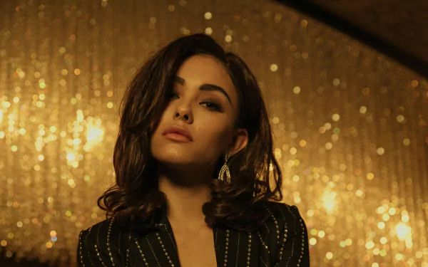 brunette singer American music Madison Beer HD Desktop Wallpaper | Background Image