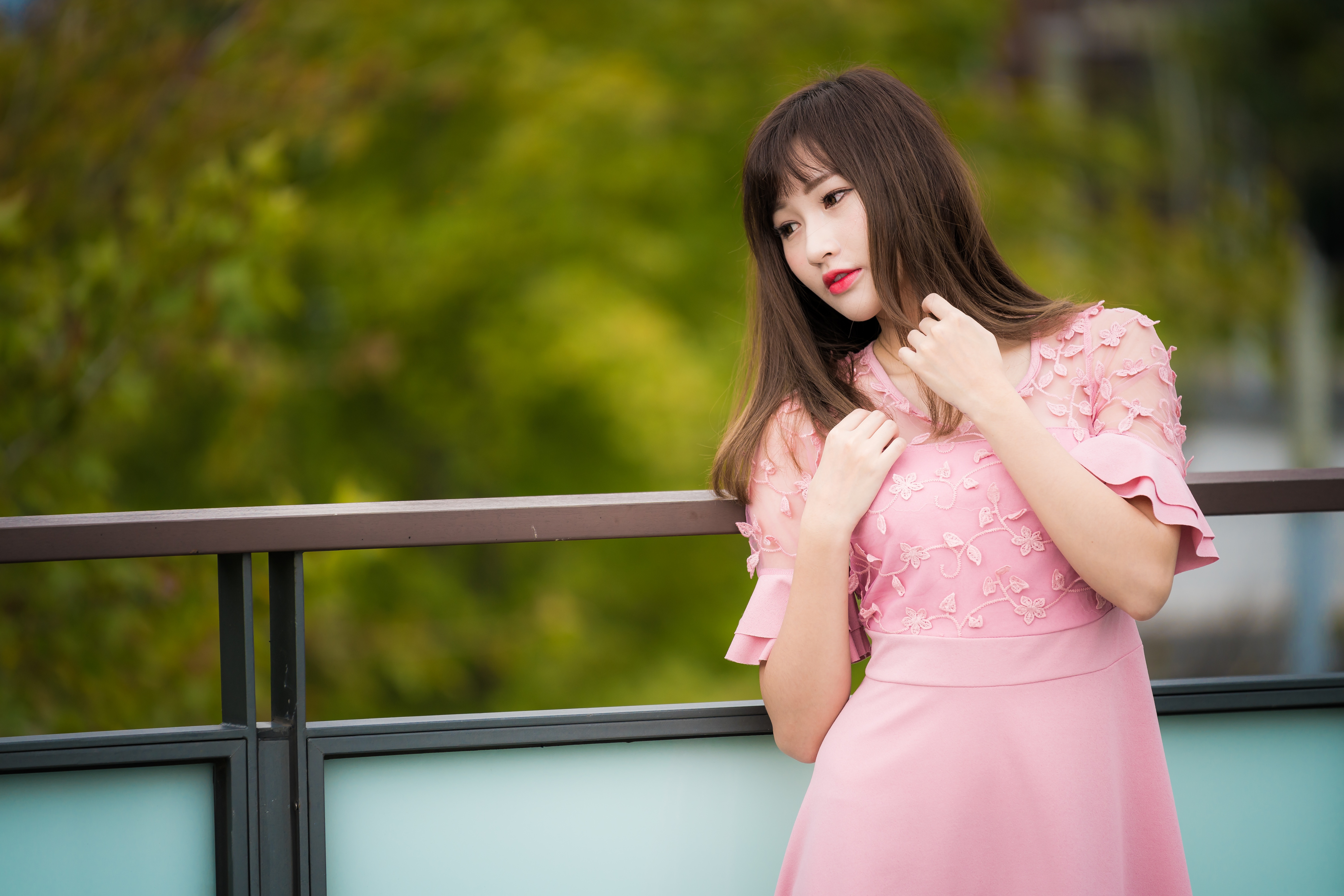 Download Brunette Lipstick Pink Dress Depth Of Field Model Woman Asian 4k Ultra Hd Wallpaper 5131