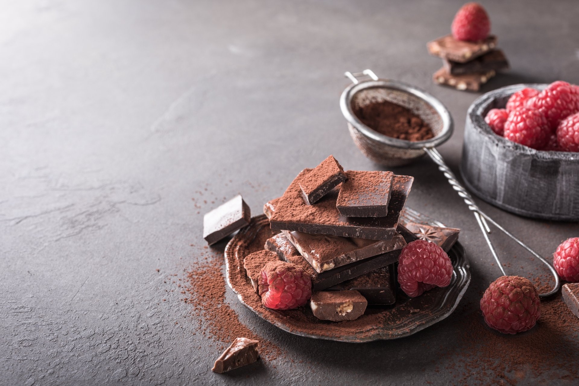 Download Still Life Raspberry Berry Food Chocolate 4k Ultra HD Wallpaper