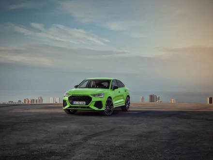 SUV green car car Audi vehicle Audi Q3 HD Desktop Wallpaper | Background Image