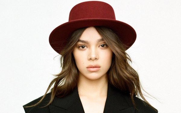 Celebrity Hailee Steinfeld Actress Face Brunette Hat American HD Wallpaper | Background Image