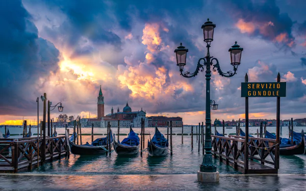 grand canal gondola lamp post Italy cloud man made Venice HD Desktop Wallpaper | Background Image