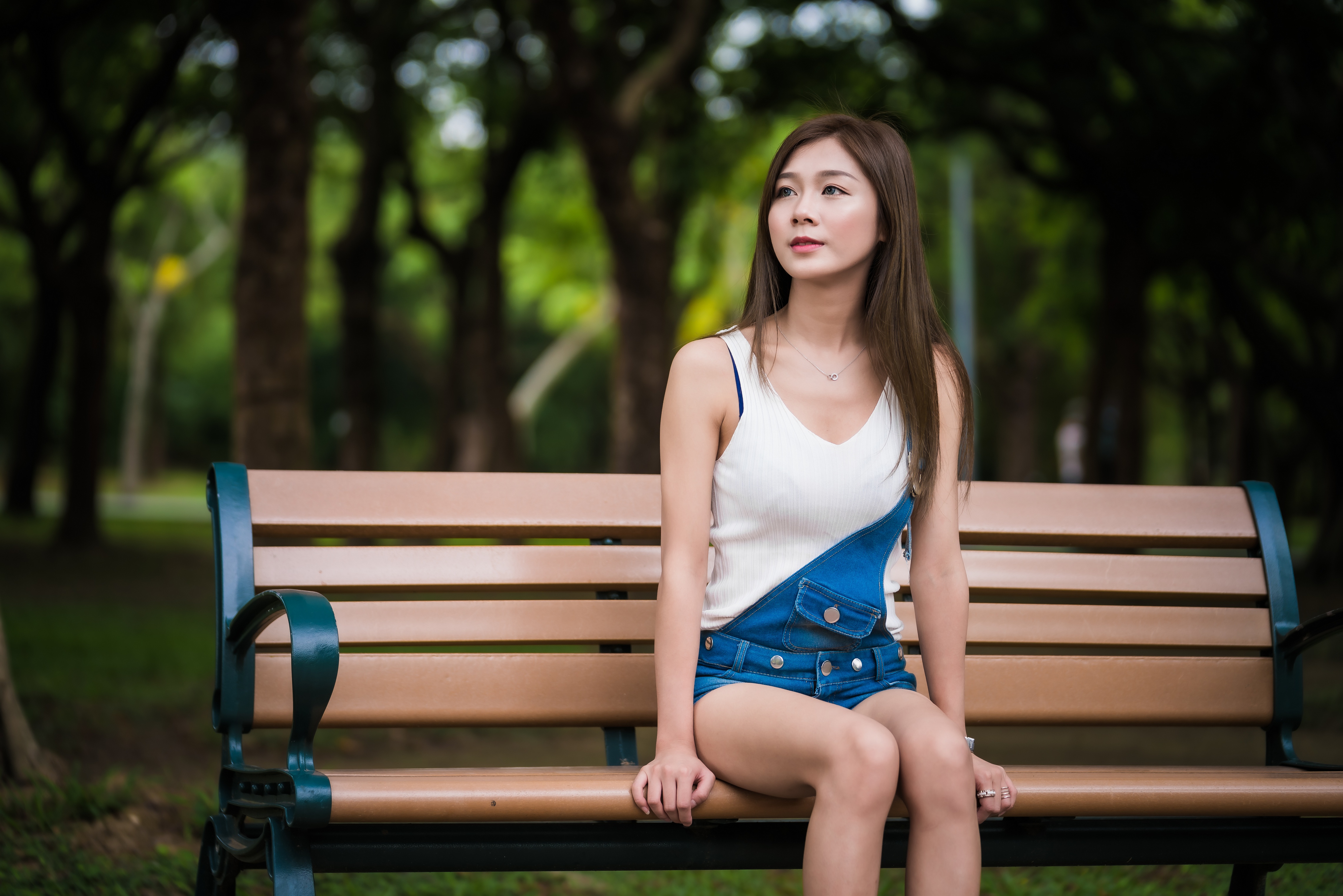 Download Brunette Depth Of Field Bench Woman Asian 4k Ultra HD Wallpaper