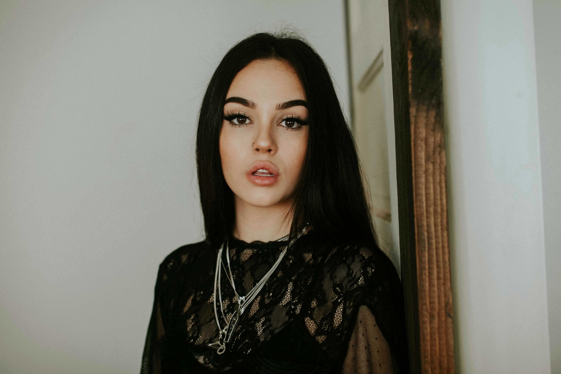 4 Maggie Lindemann Hd Wallpapers Background Images Wallpaper Abyss