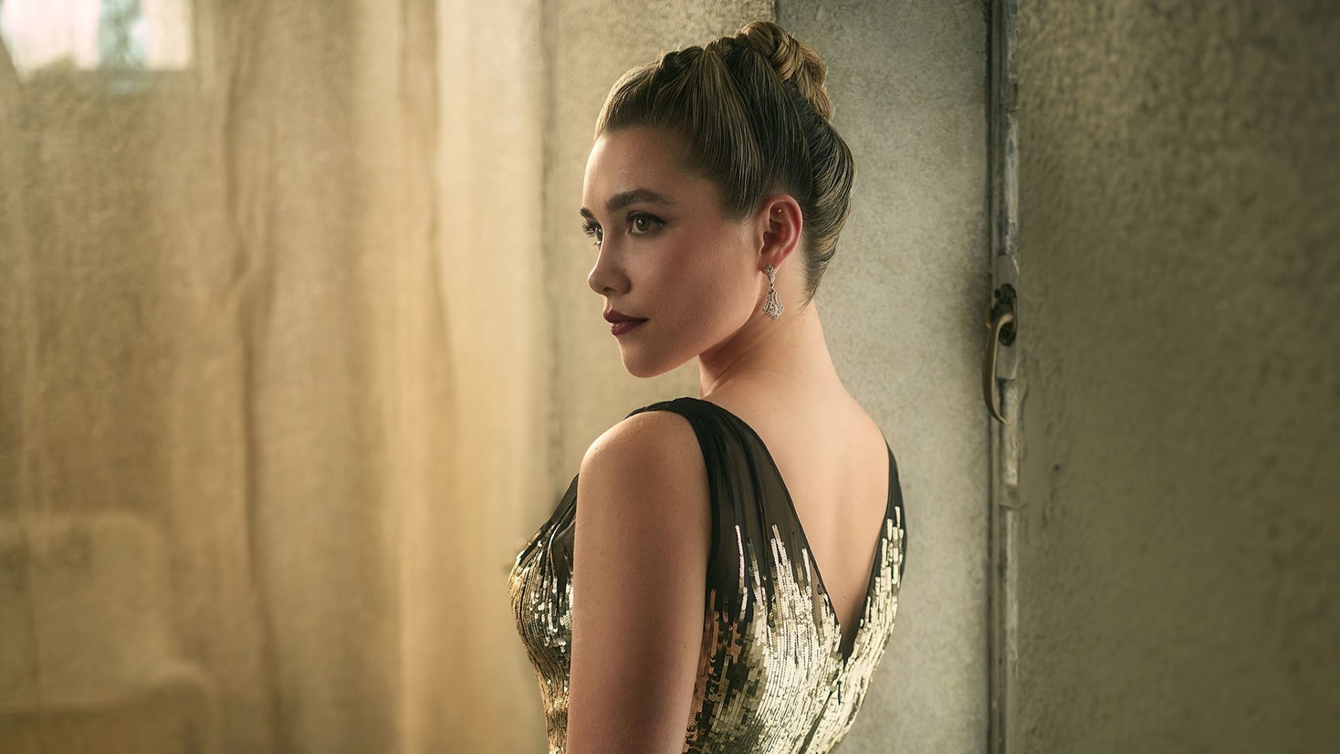 Florence Pugh Desktop Wallpaper