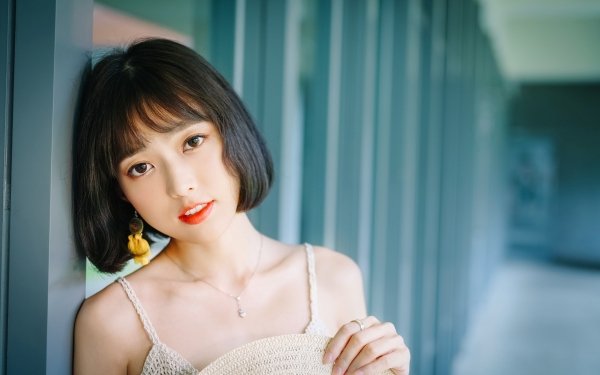 Women Asian Model Short Hair Lipstick Black Hair Depth Of Field HD Wallpaper | Background Image