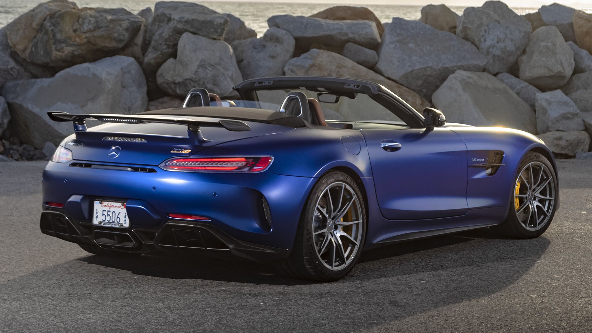 Mercedes Amg Gt R Roadster Hd Wallpaper Background Image 19x1080 Id Wallpaper Abyss