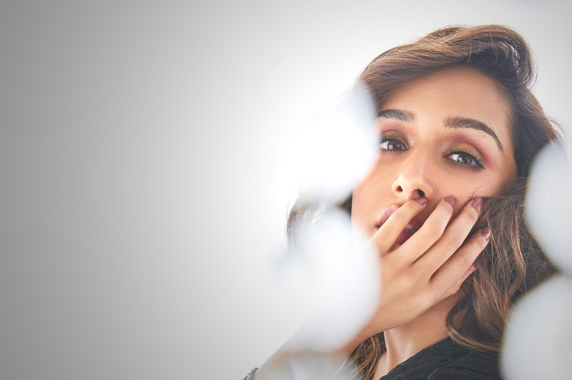 Download Face Brown Eyes Indian Actress Brunette Celebrity Shraddha Kapoor HD Wallpaper