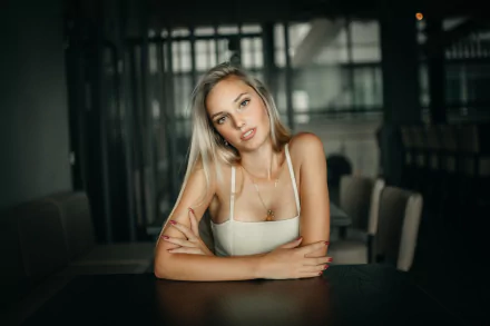 depth of field hazel eyes blonde woman model HD Desktop Wallpaper | Background Image