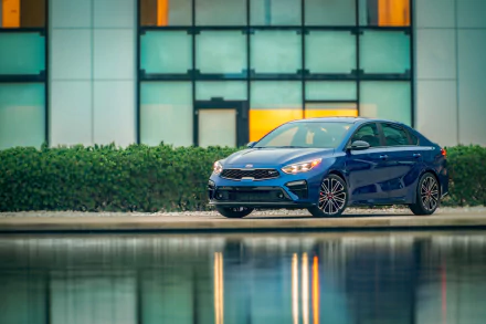 compact car car Kia vehicle Kia Forte HD Desktop Wallpaper | Background Image