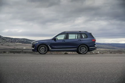 SUV car BMW vehicle BMW X7 HD Desktop Wallpaper | Background Image