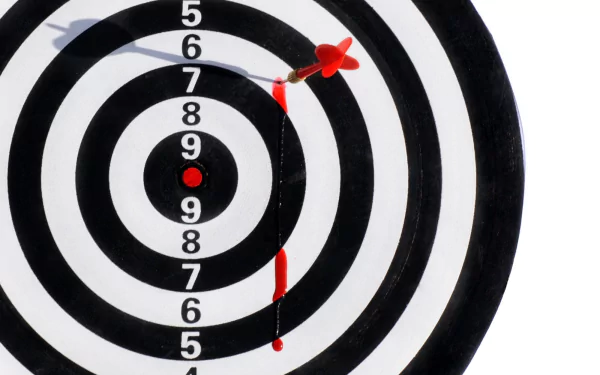 man made darts HD Desktop Wallpaper | Background Image