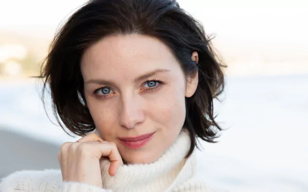 short hair blue eyes black hair face Irish actress Celebrity Caitriona Balfe HD Desktop Wallpaper | Background Image