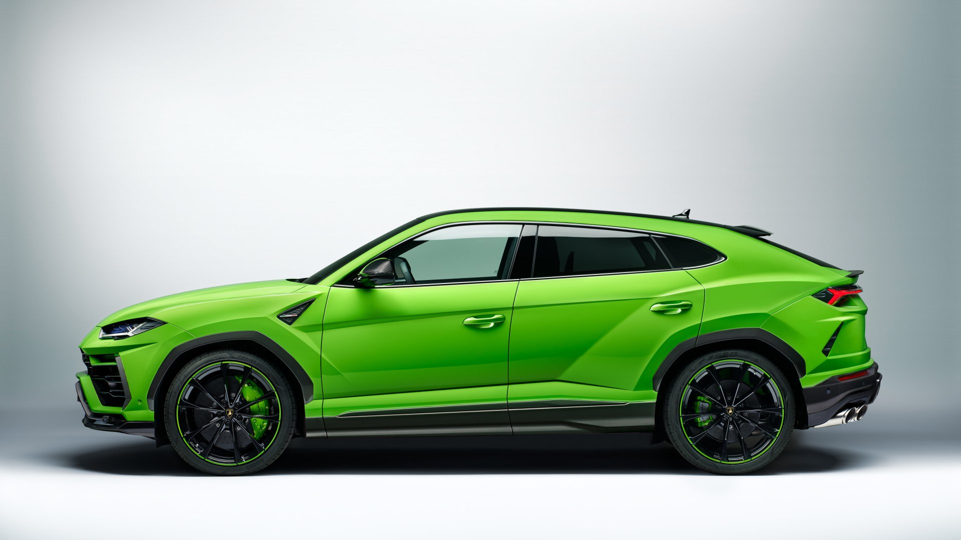 Download SUV Green Car Car Lamborghini Vehicle Lamborghini Urus 4k Ultra HD Wallpaper