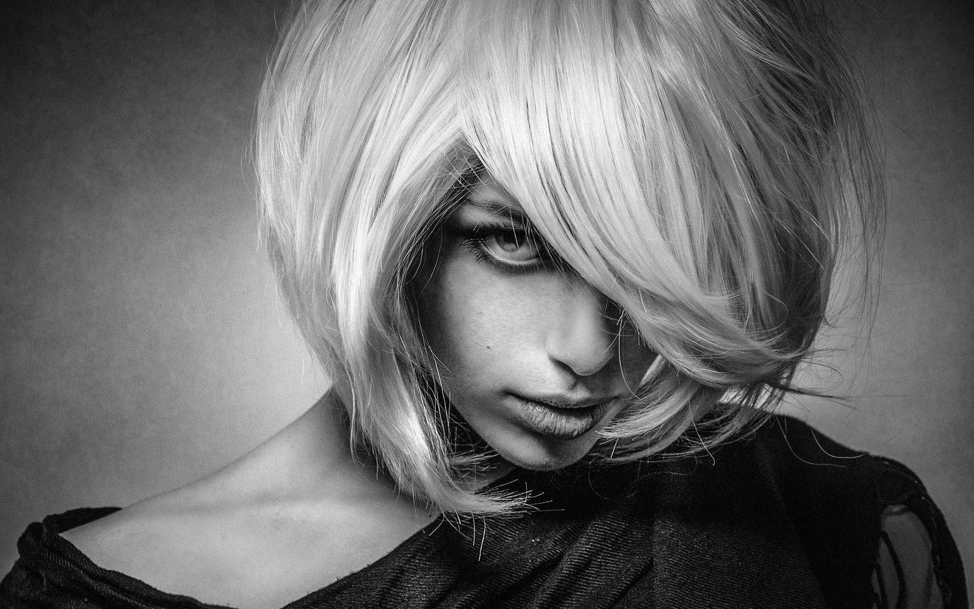 Download Black & White Hair Portrait Model Woman Face HD Wallpaper by ...