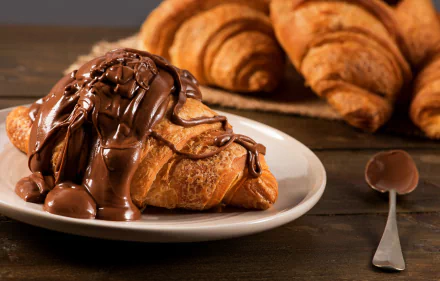 viennoiserie food croissant HD Desktop Wallpaper | Background Image