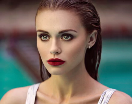 Celebrity Holland Roden HD Desktop Wallpaper | Background Image