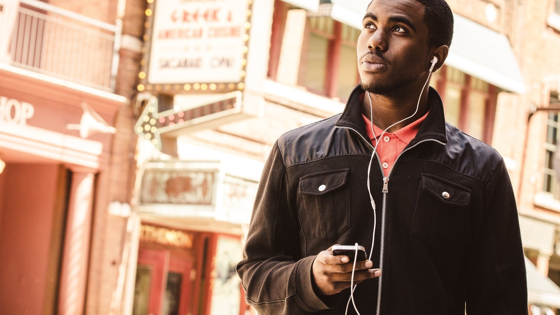 Download Smartphone Man Mood HD Wallpaper