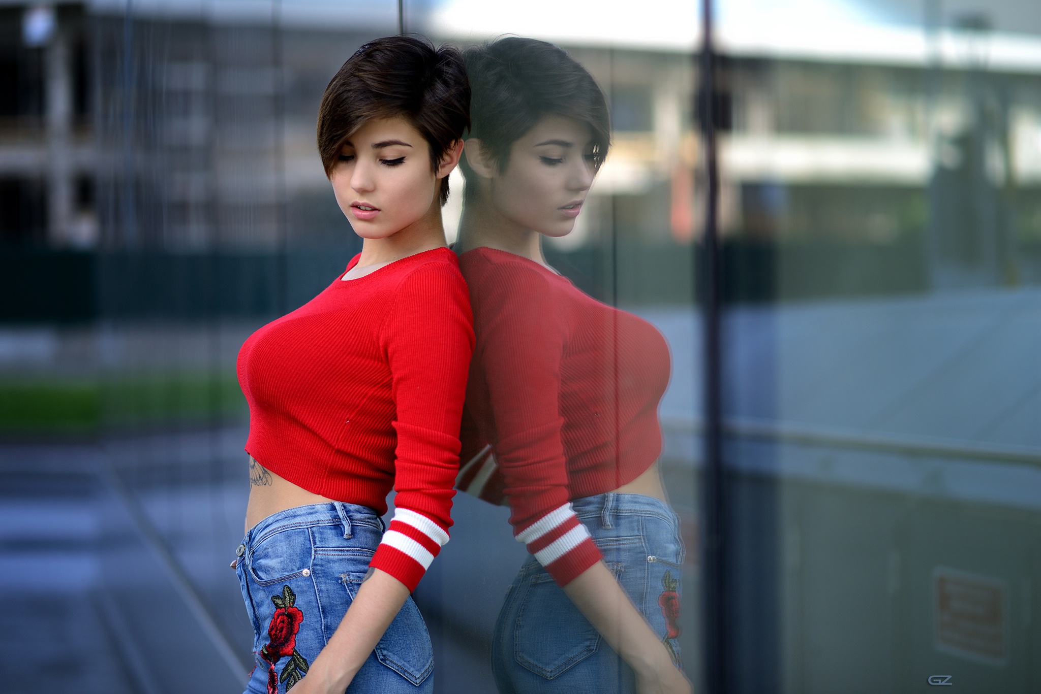 Download Tattoo Brunette Short Hair Reflection Woman Model Hd Wallpaper By Giovanni Zacche 