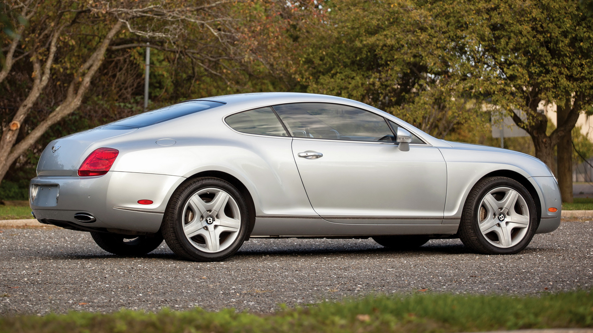 Bentley continental gt 2003