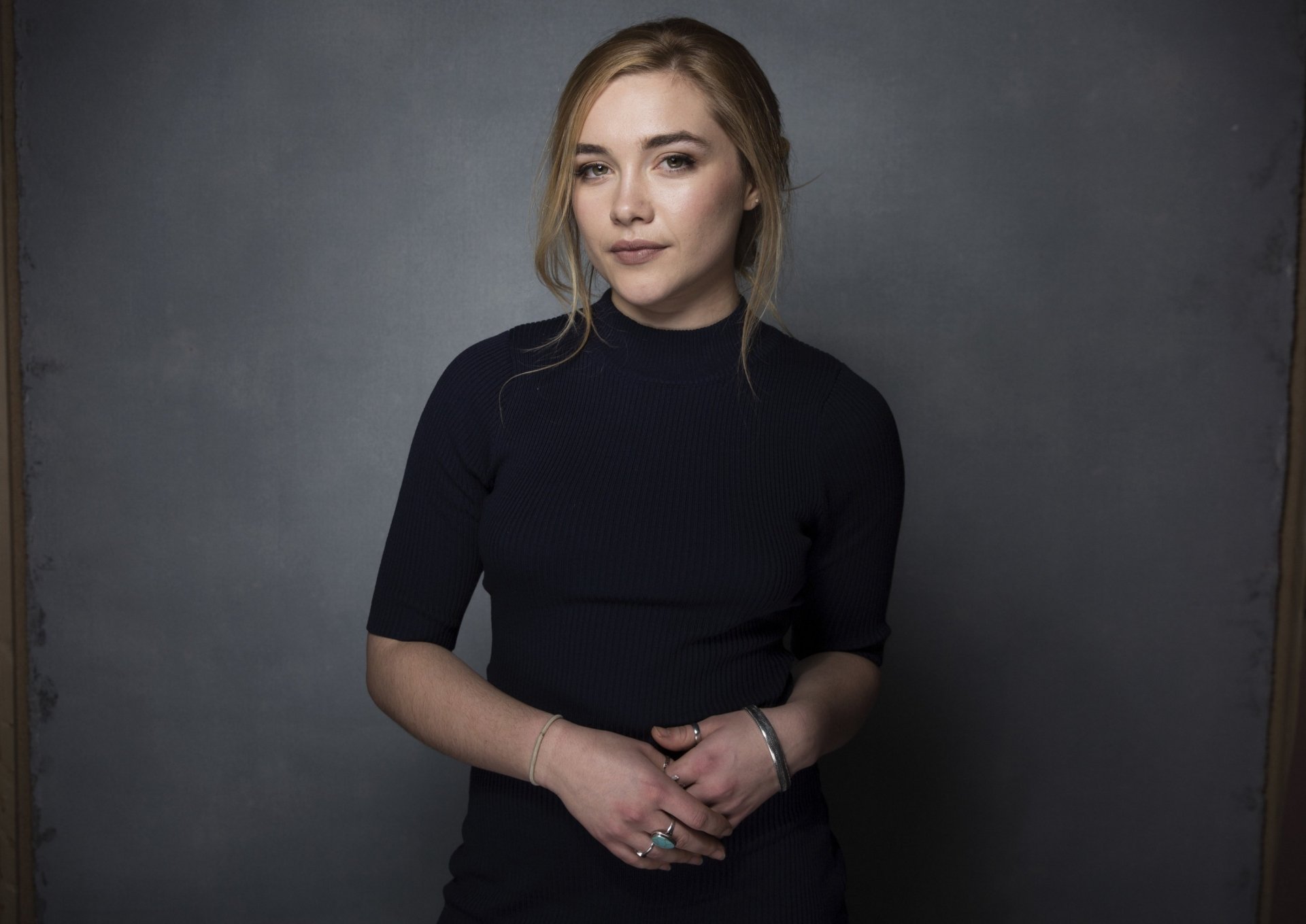 Download Blonde English Actress Celebrity Florence Pugh HD Wallpaper