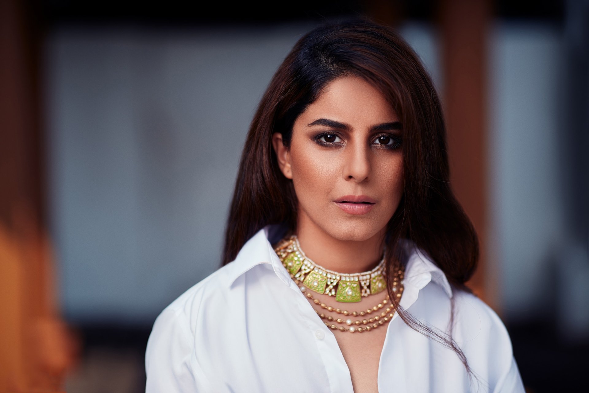 Download Bollywood Actress Indian Brunette Hair Face Model Woman Isha Talwar HD Wallpaper