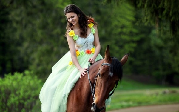 Women Mood Horse Equestrian Dress Smile Model HD Wallpaper | Background Image