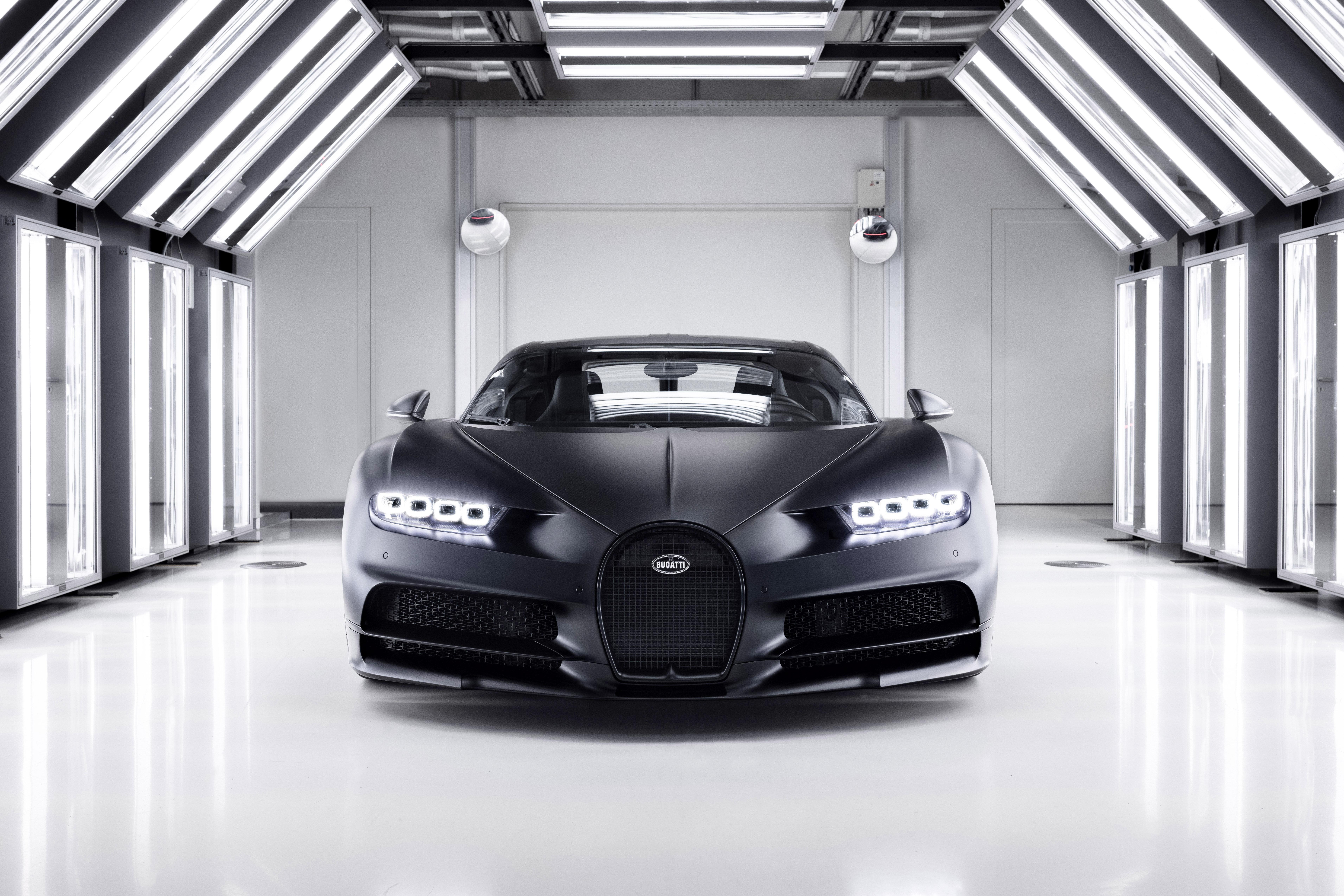 Bugatti Chiron 4k Ultra Hd Wallpaper Background Image 7643x5095