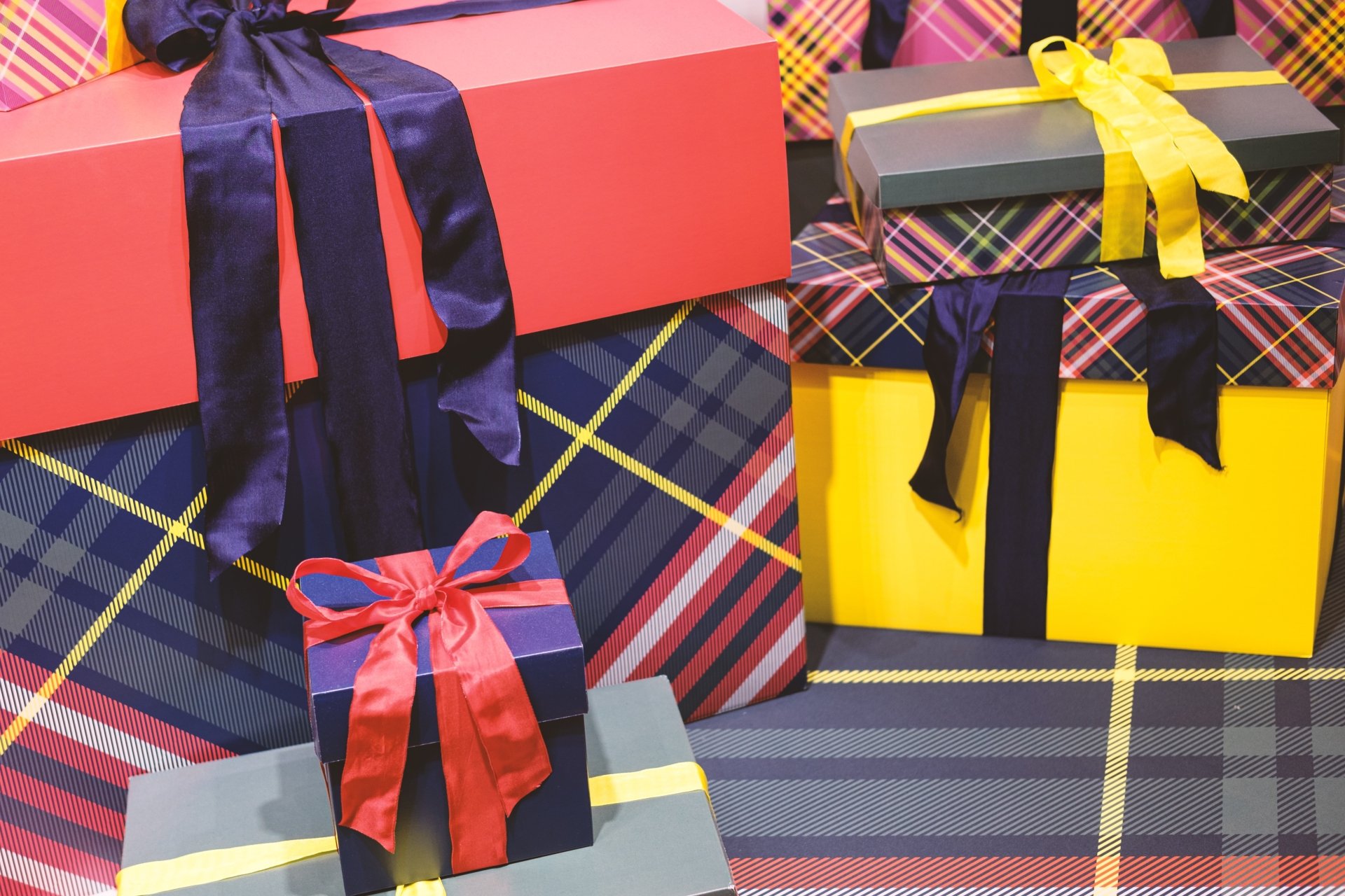 Download Ribbon Box Misc Gift 4k Ultra HD Wallpaper