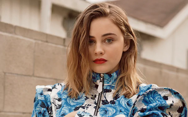 blonde lipstick Australian actress Celebrity Josephine Langford HD Desktop Wallpaper | Background Image