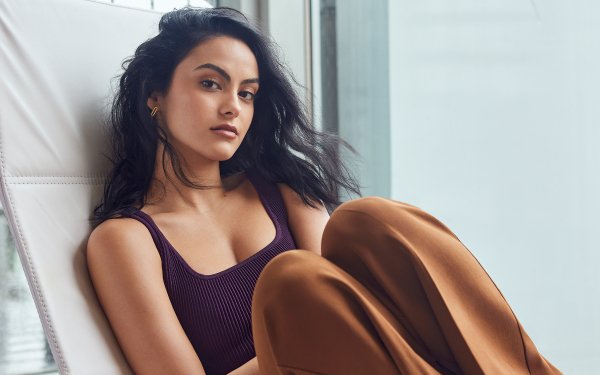 Celebrity Camila Mendes American Actress Black Hair HD Wallpaper | Background Image